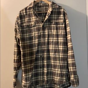 Men’s plaid shirt